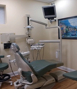 Dental treatment room